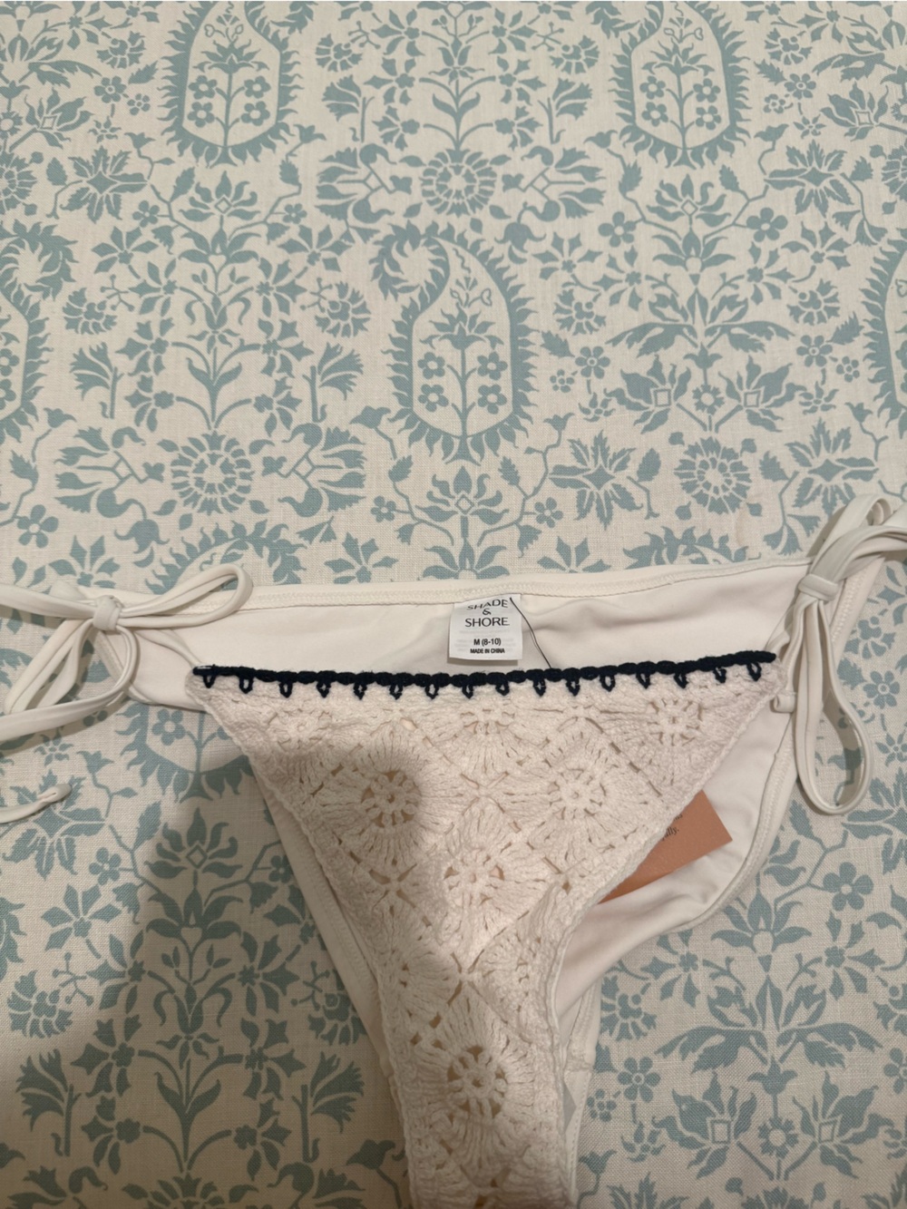 Shade and shore Crochet Lace Tie-Side Bikini new with tags size M